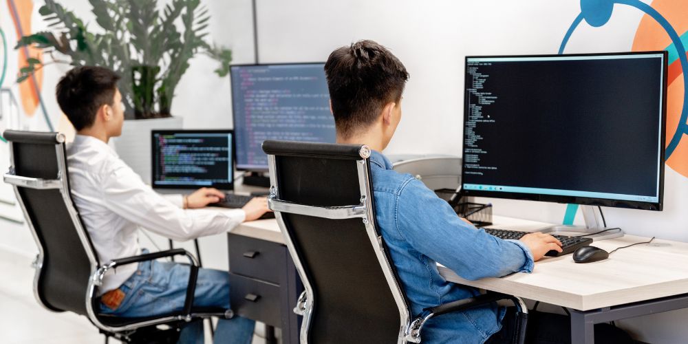 Şirketler İçin Özel Web Yazılımının Avantajları